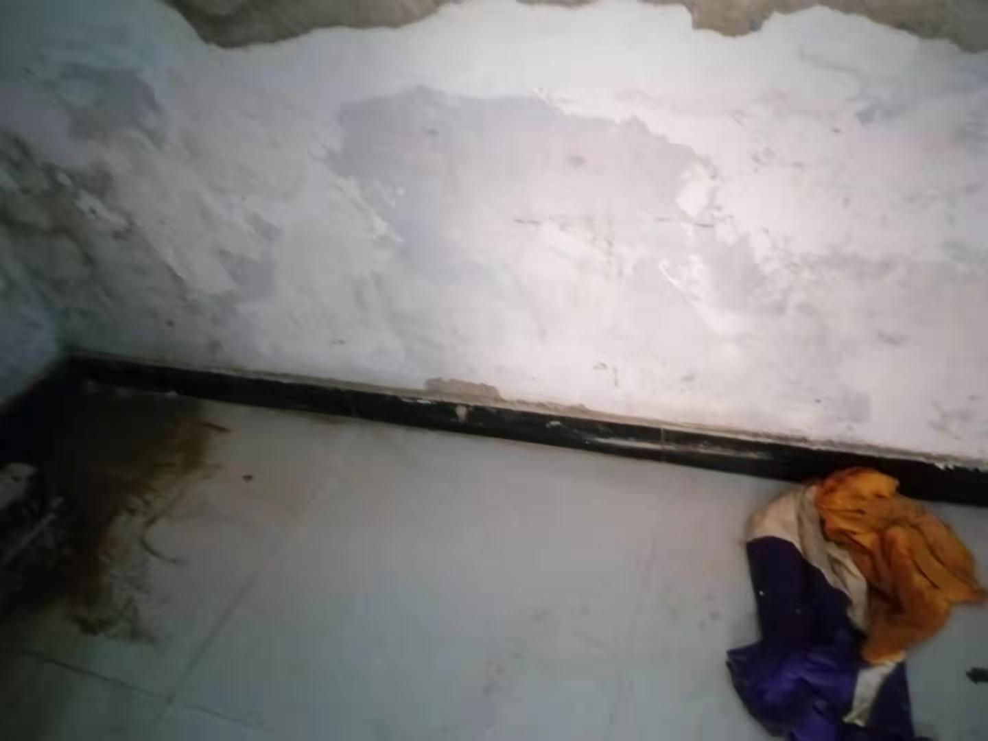 砚山家里漏水了怎么办？